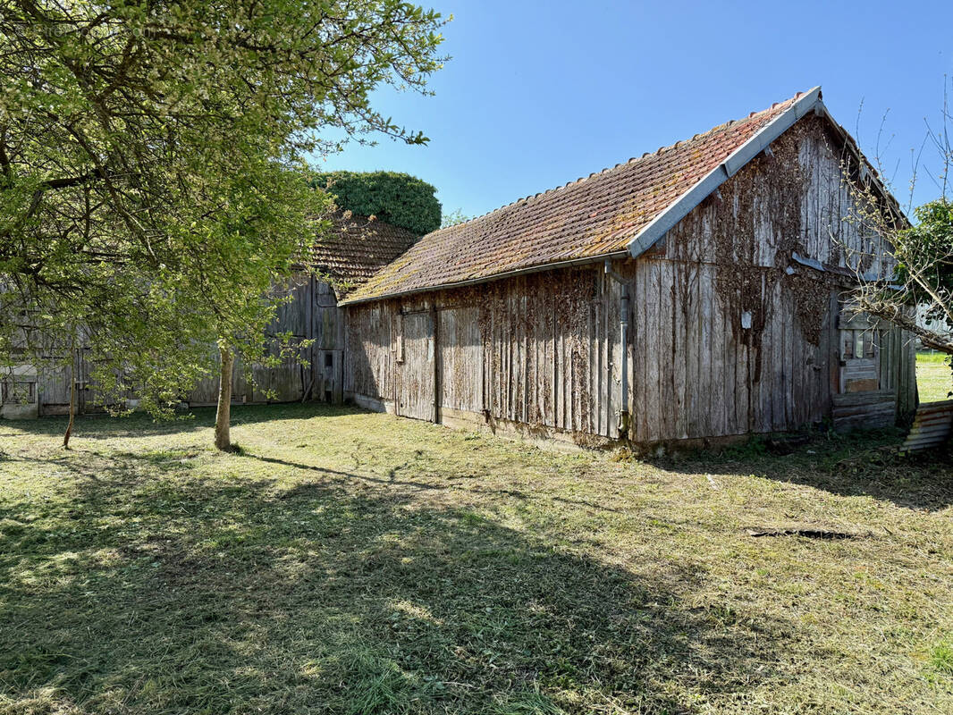 Maison à SAINT-MESMIN