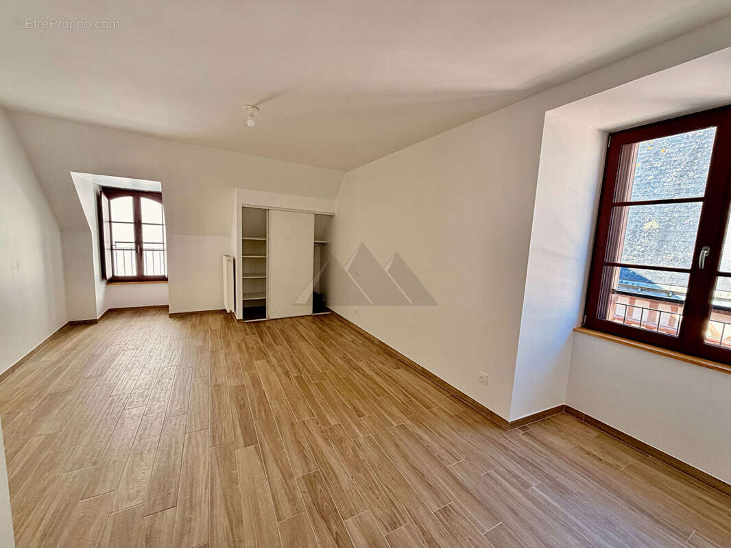 A vendre quimper historique appartement  duplex  jardin  parking - photo 14