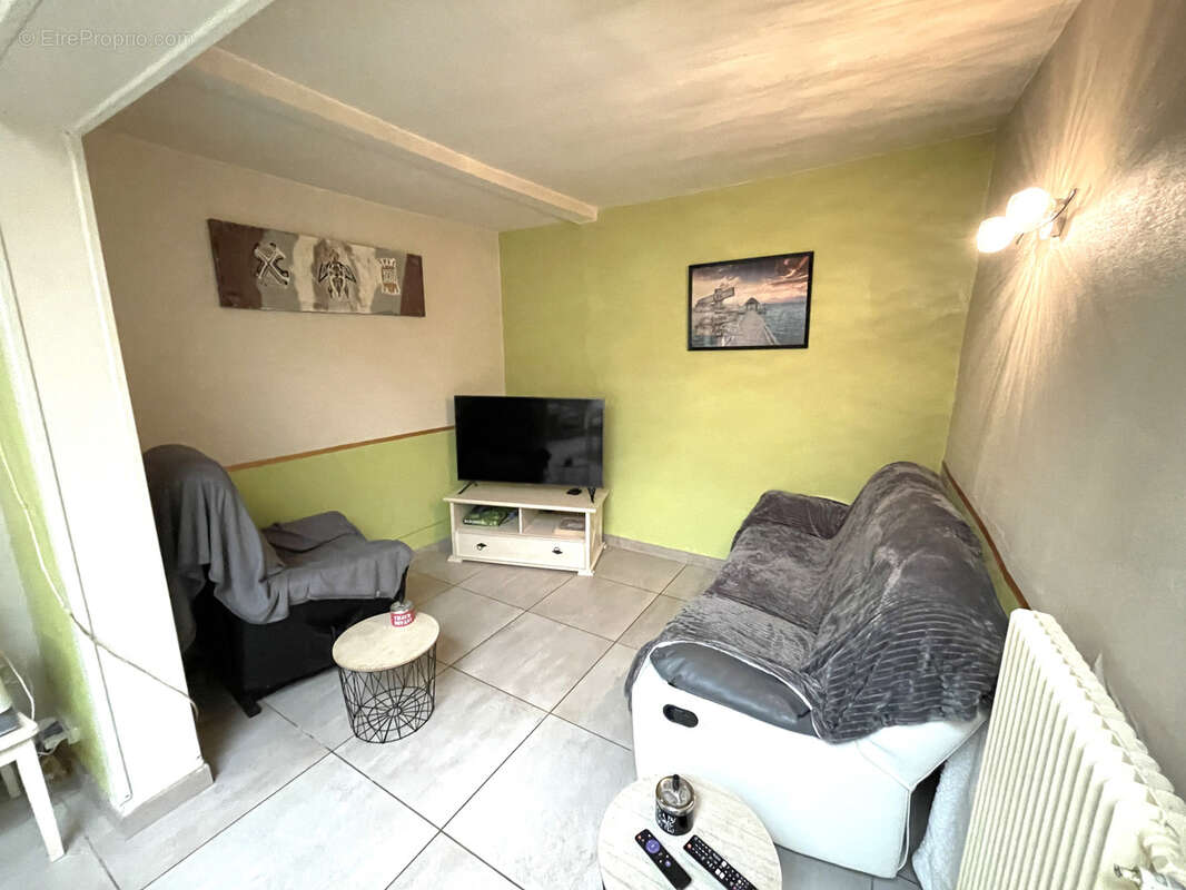 Commerce à SAINT-QUENTIN