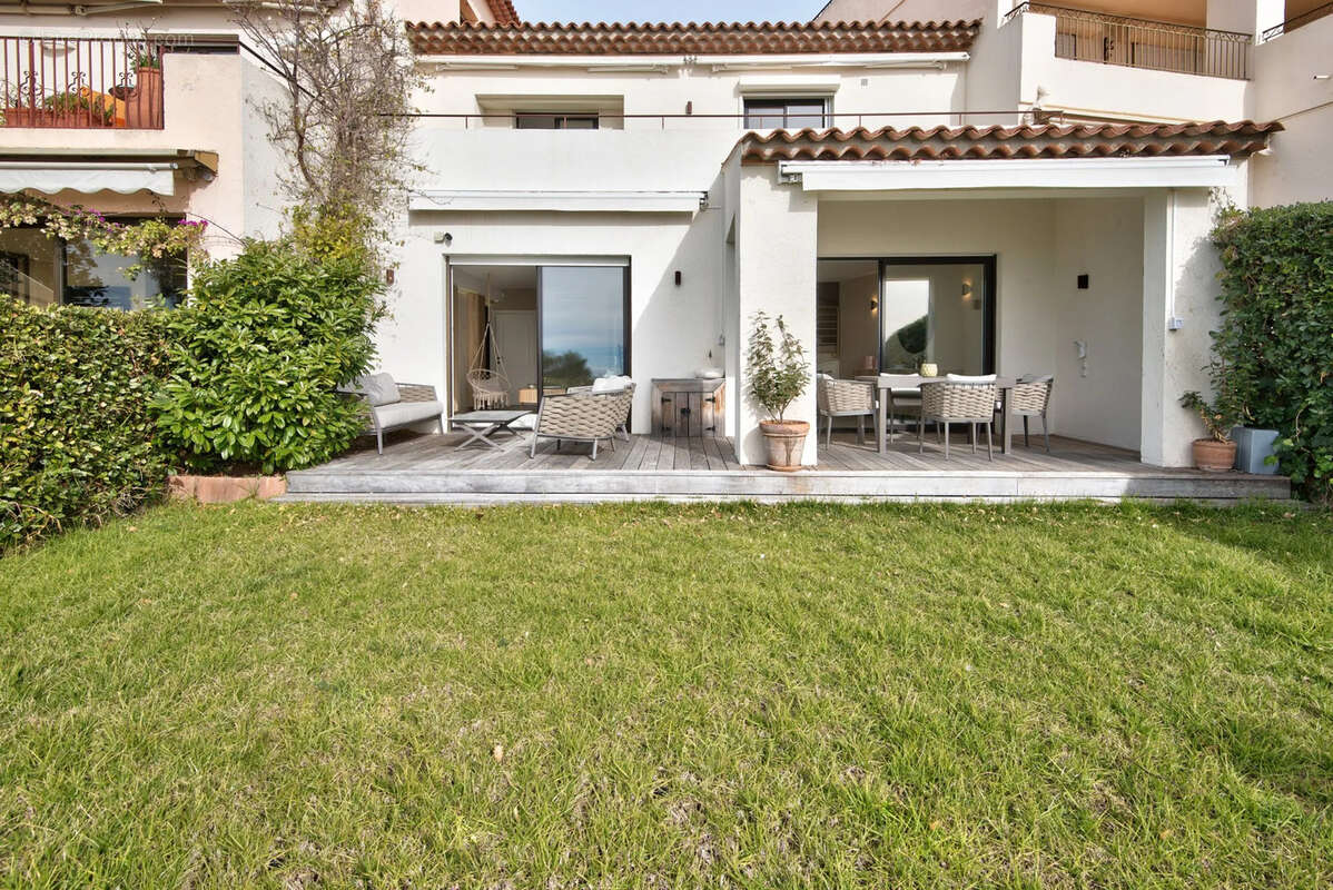 Appartement à VILLEFRANCHE-SUR-MER