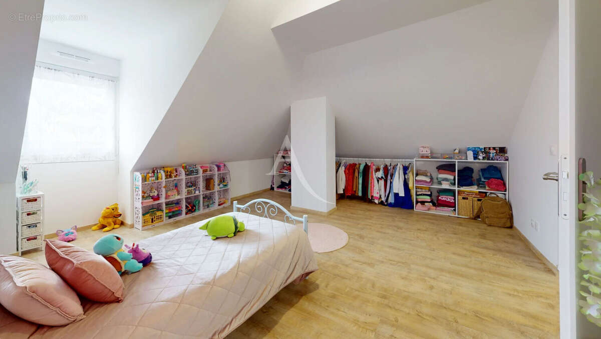 Appartement à OZOIR-LA-FERRIERE