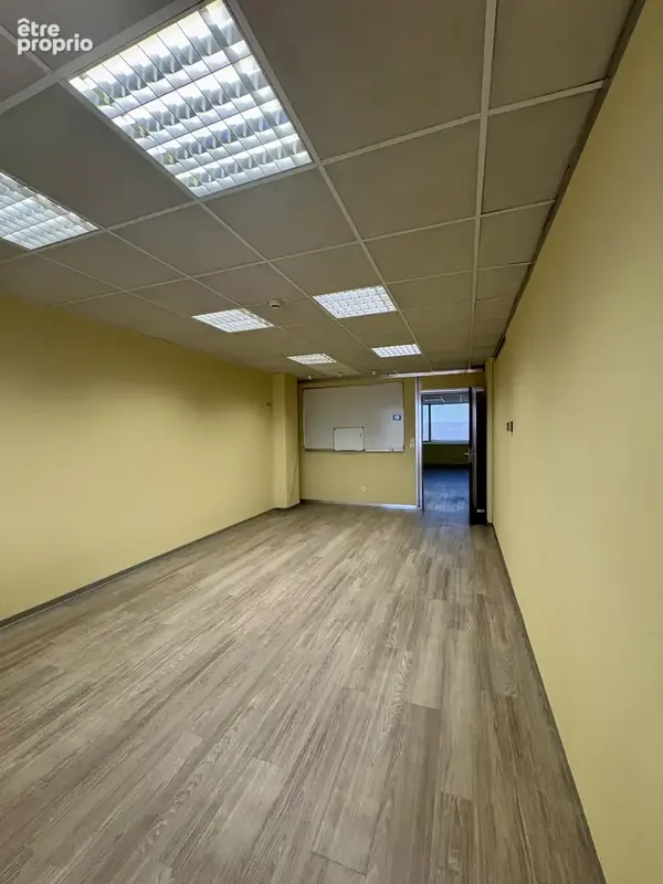 Bureaux à vendre - 849 m2 - Nancy - photo 6