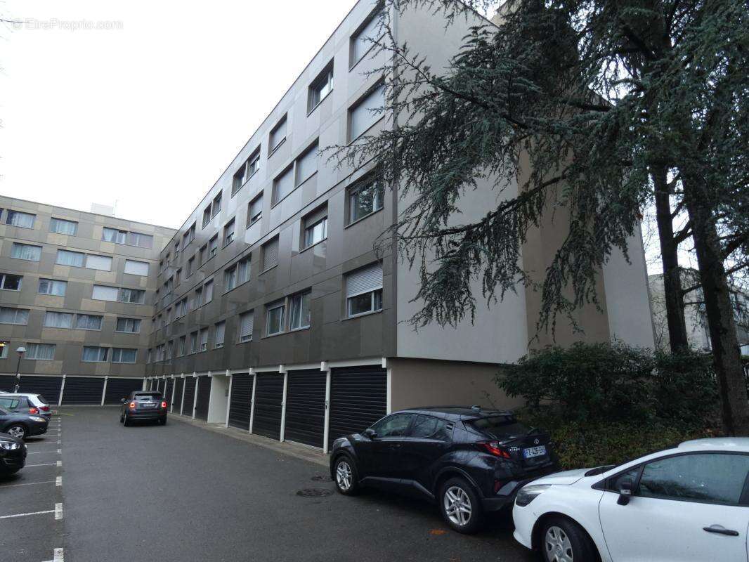 Appartement à VAIRES-SUR-MARNE