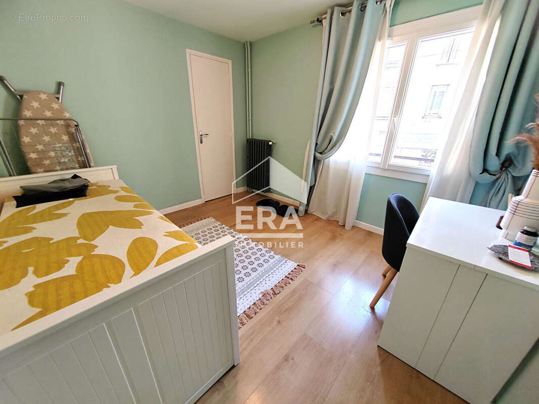 Appartement à MARSEILLE-5E