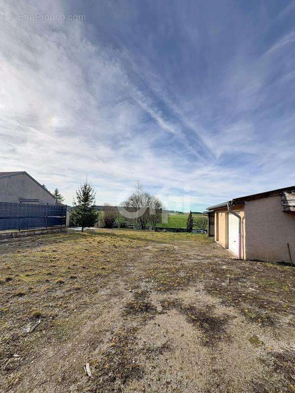 Maison à DAINVILLE-BERTHELEVILLE