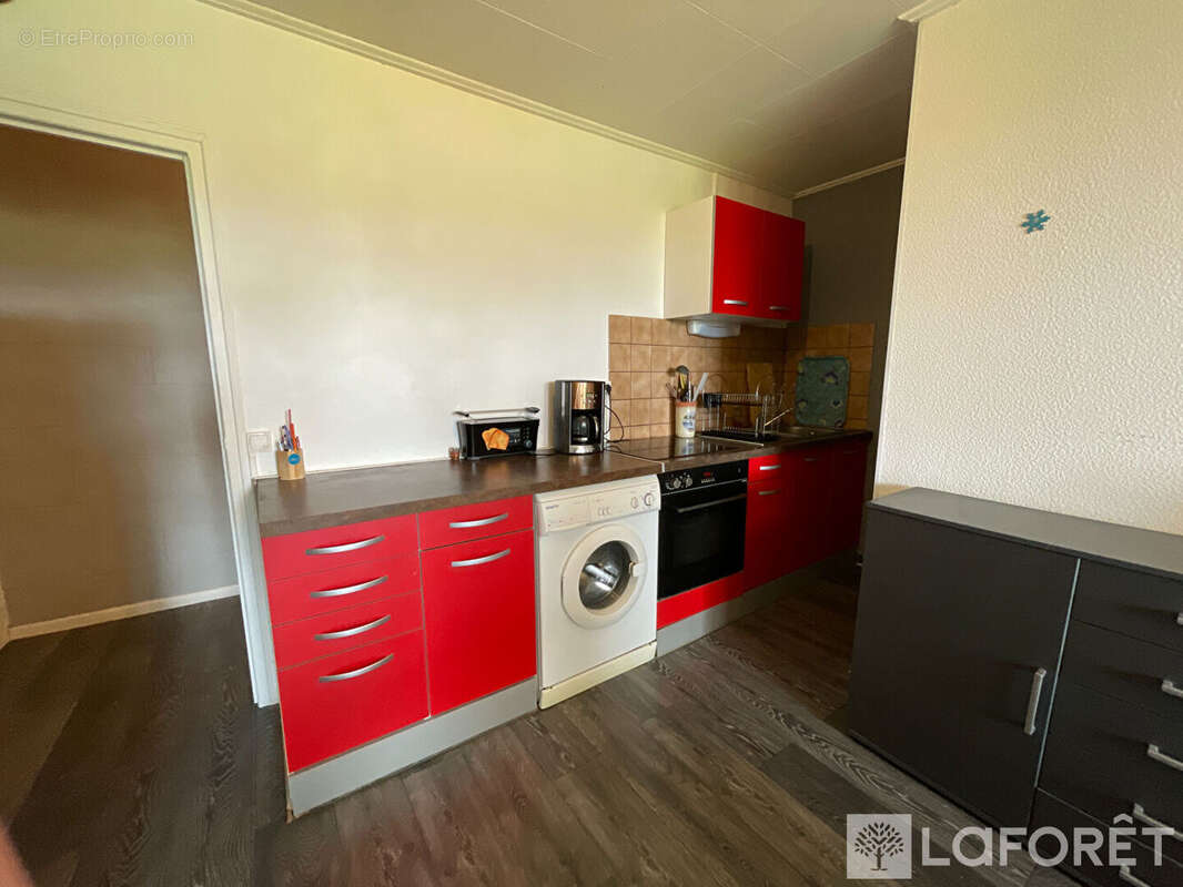 Appartement à VAUX-ET-CHANTEGRUE