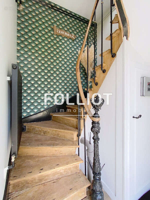 Maison à SAINT-MARTIN-DES-BESACES