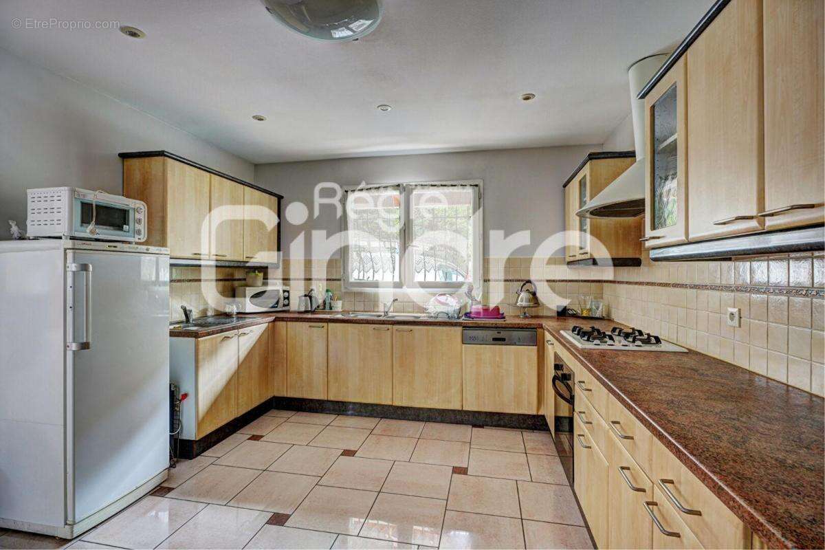 Maison à VILLEURBANNE