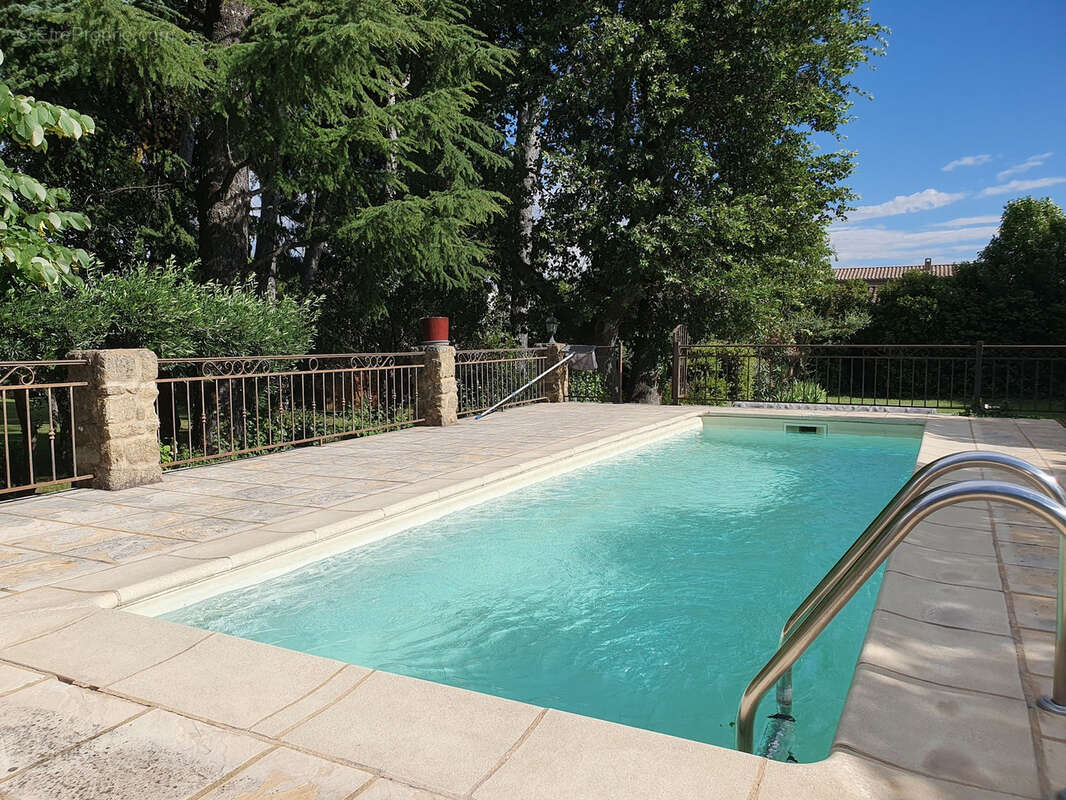 Maison à CHATEAUNEUF-DU-PAPE