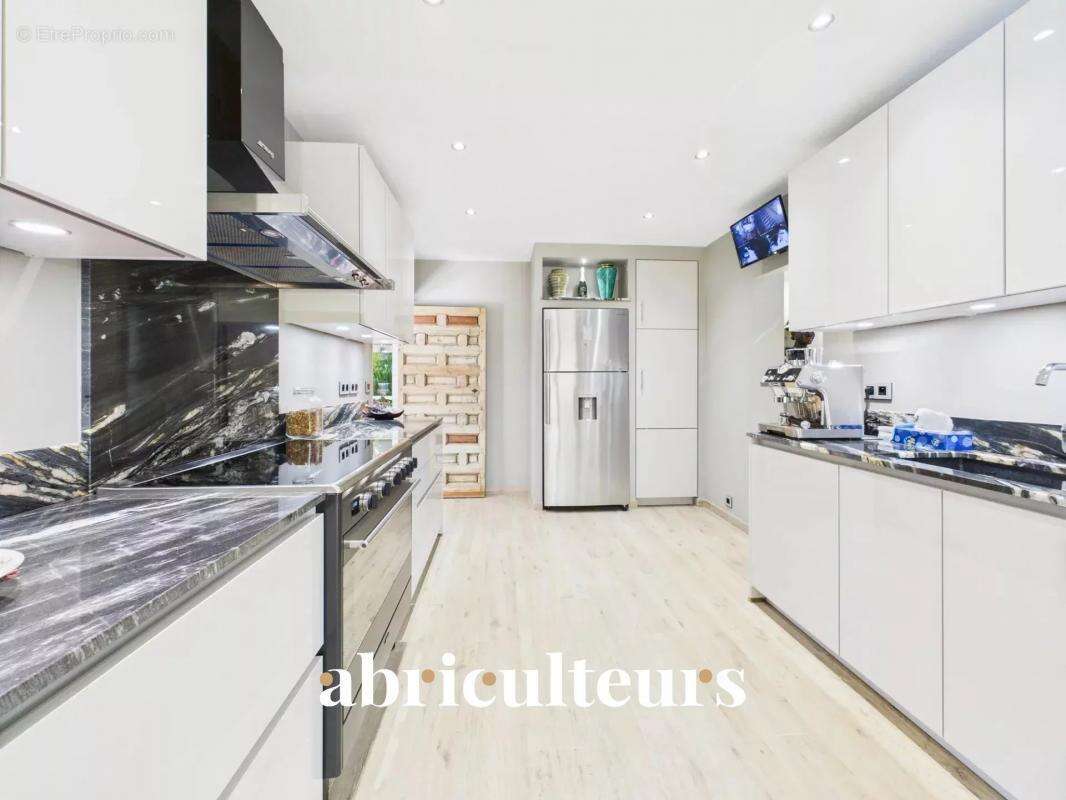 Maison à LA COLLE-SUR-LOUP