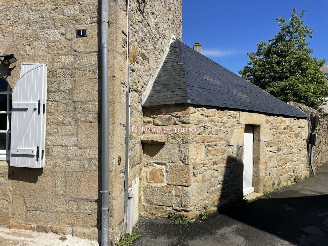 Maison à CLEDEN-CAP-SIZUN