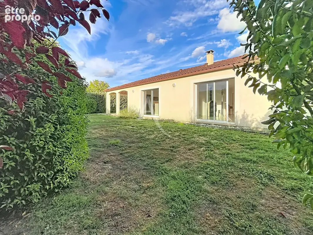 Maison à PRAYSSAC