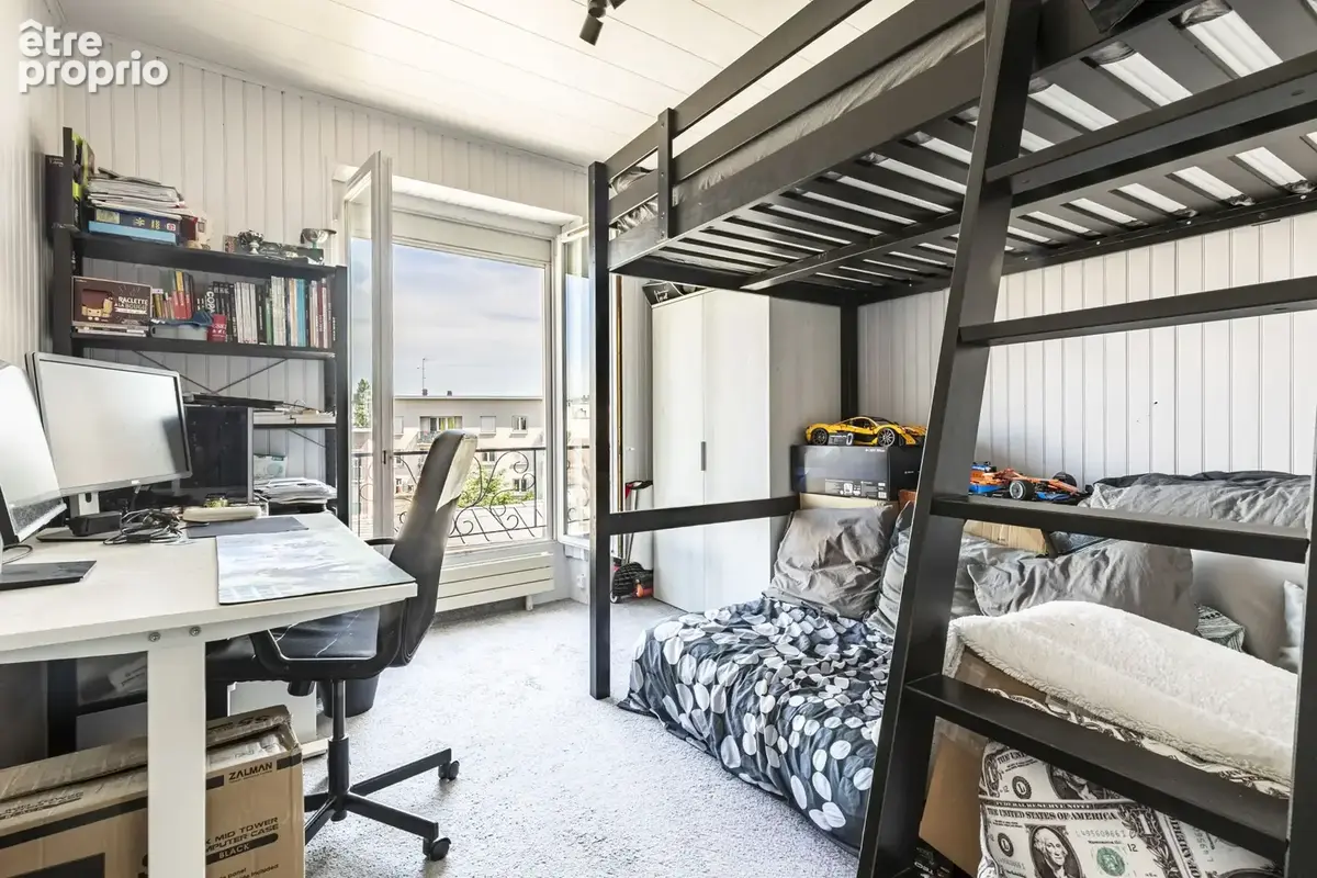 Appartement 3 chambres Hyper Centre Saint Germain - photo 4