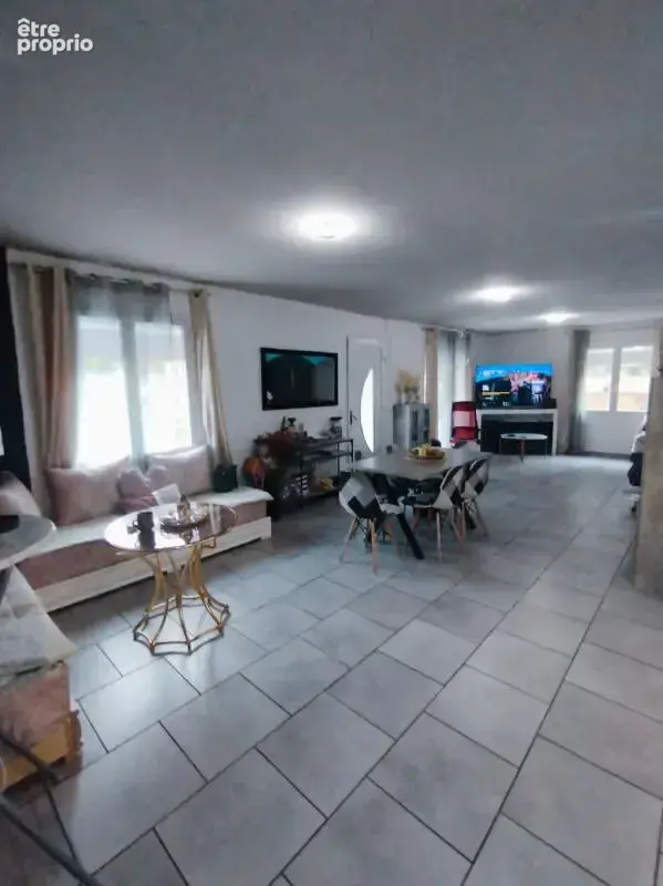 Maison 5 pièces 137 m² à vendre à Bagnols-Sur-Ceze (30200) - photo 4