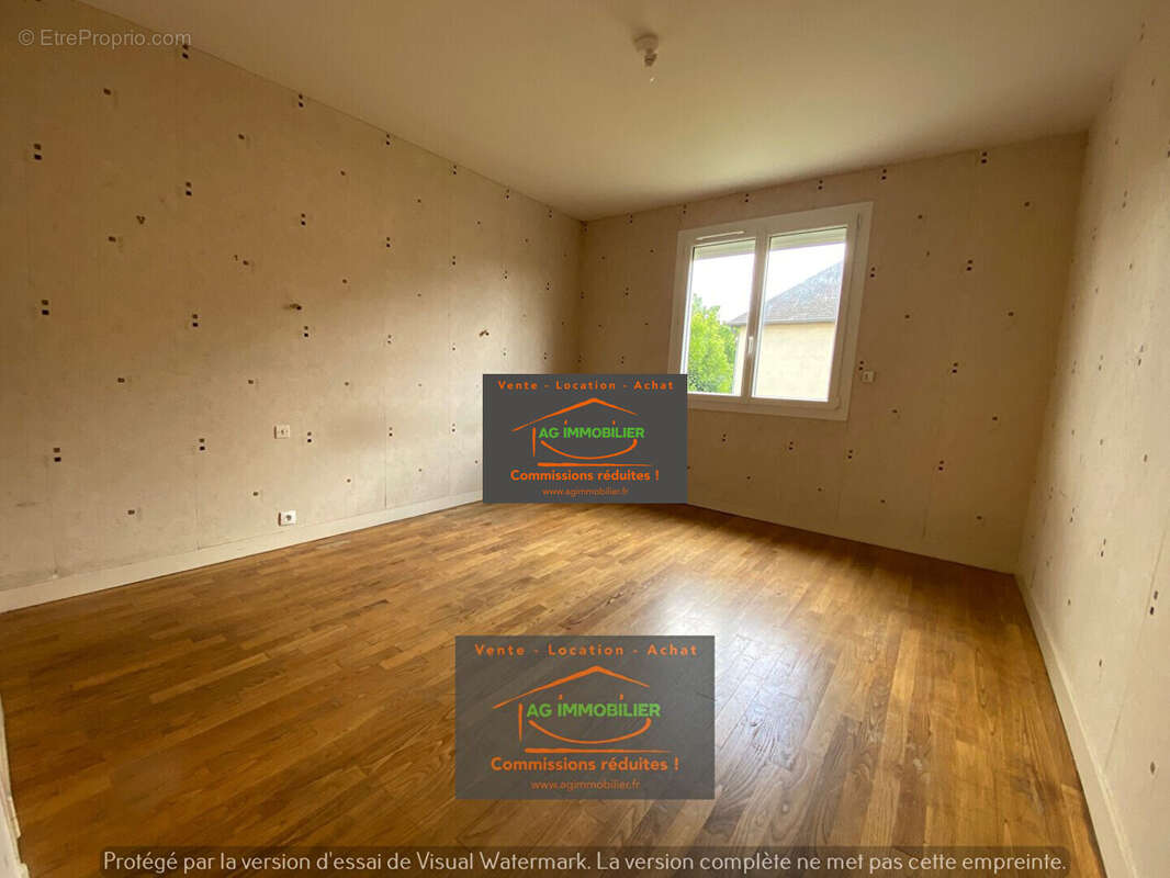 Maison à MONTFORT-SUR-MEU