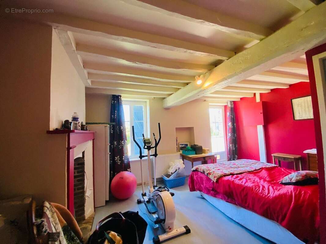 Maison à CHAUMOT