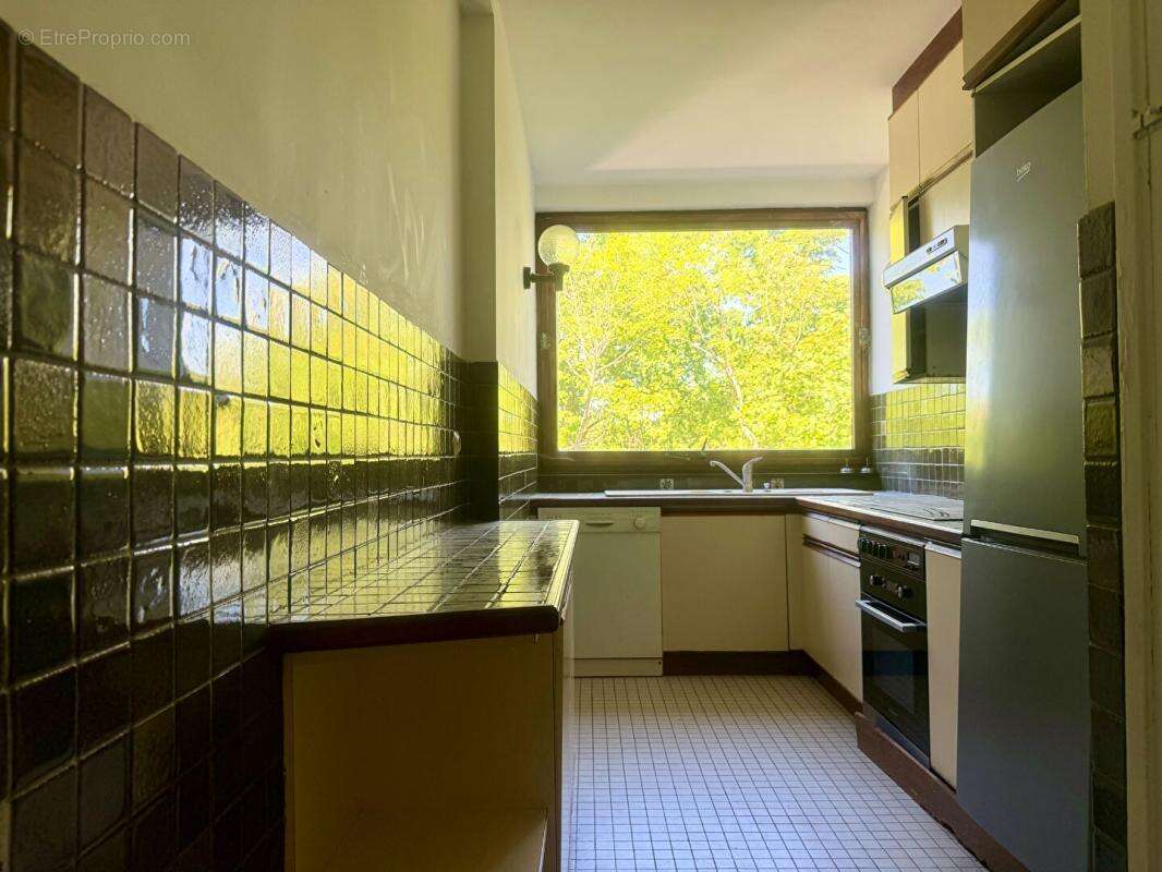 Appartement à LA CELLE-SAINT-CLOUD