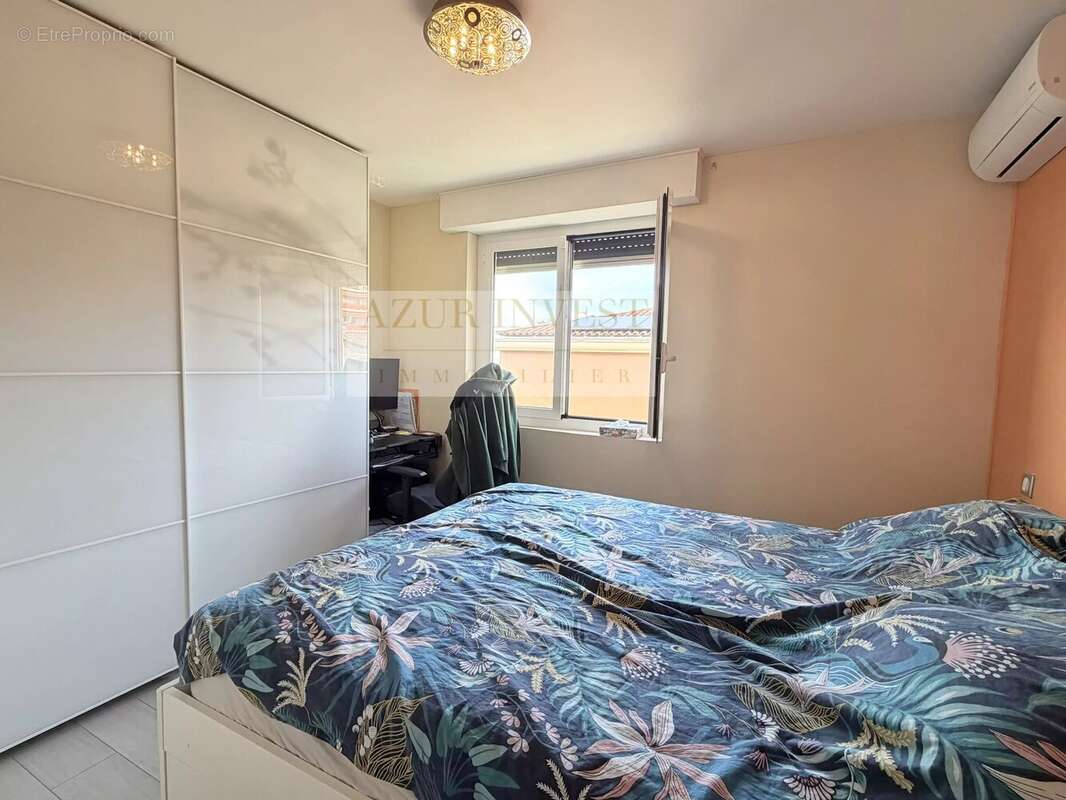 Appartement à ROQUEBRUNE-CAP-MARTIN