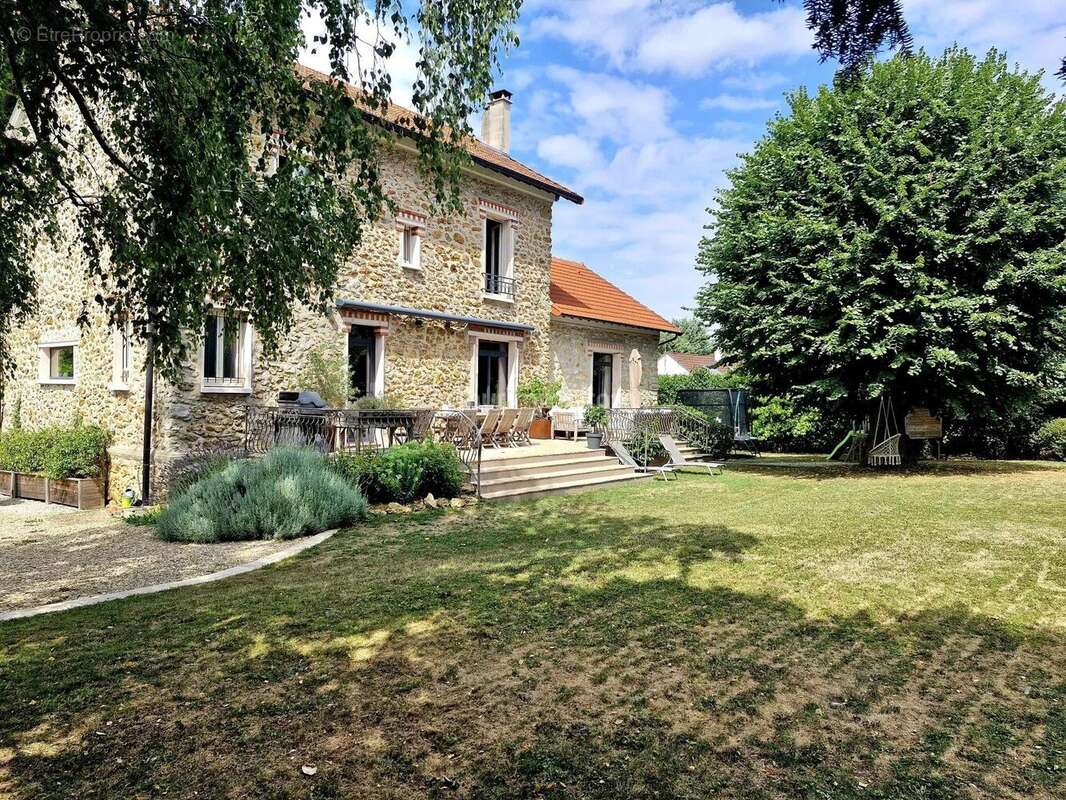 Vente Maison Mennecy(91540) 649 000ï¿œ - photo 2