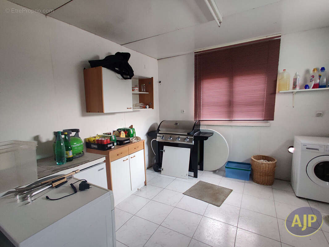 Maison à BEGROLLES-EN-MAUGES