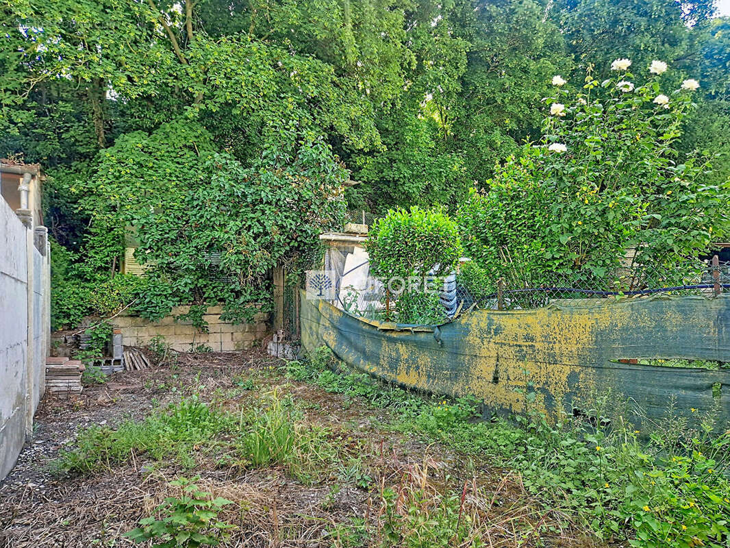 Maison - Saint Maurice - 2 chambres - Jardin - photo 9