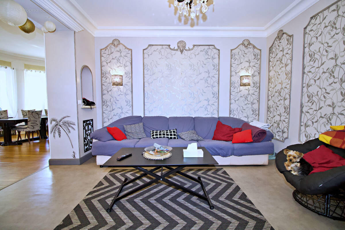 Maison à SAINT-CHINIAN