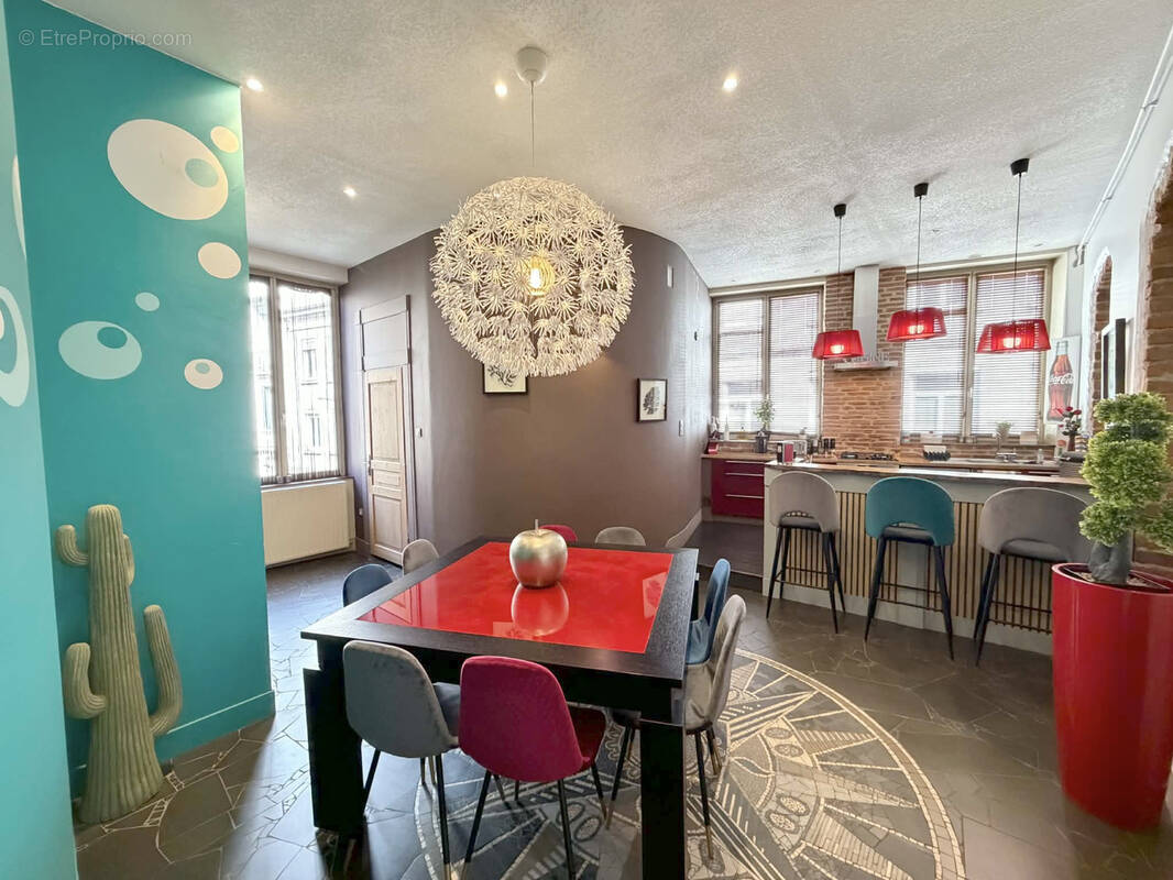 Appartement à SAINT-ETIENNE