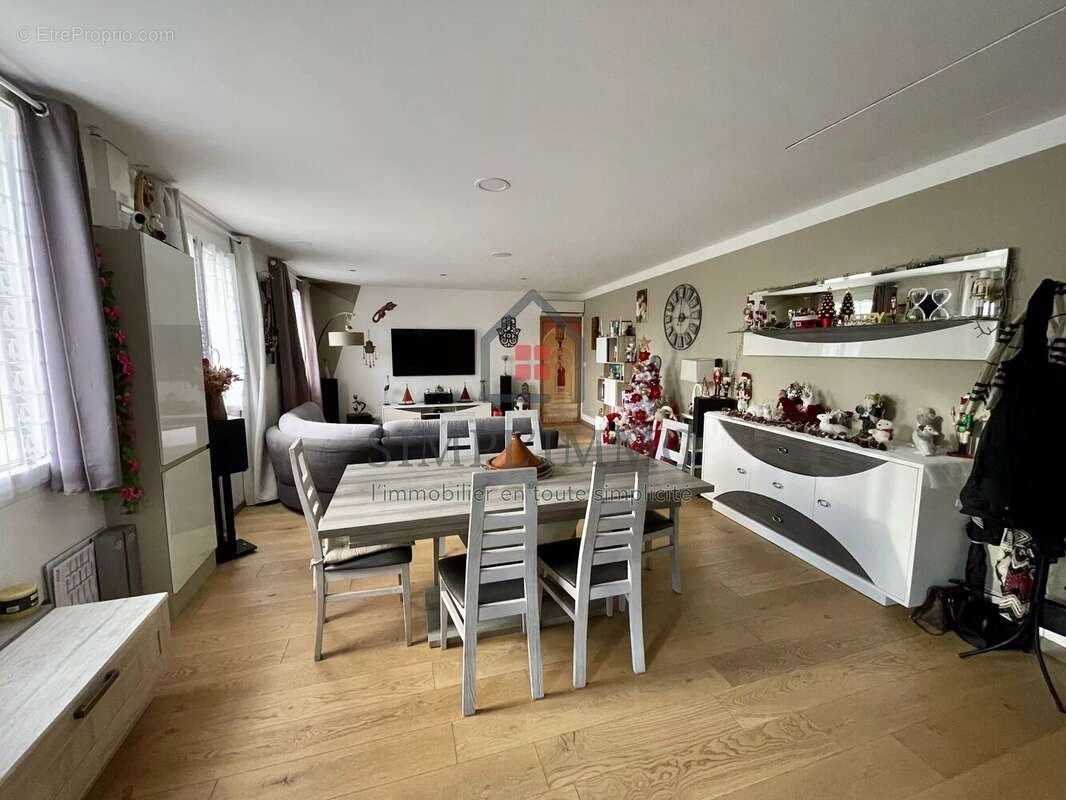 Maison à SAINT-AGNANT