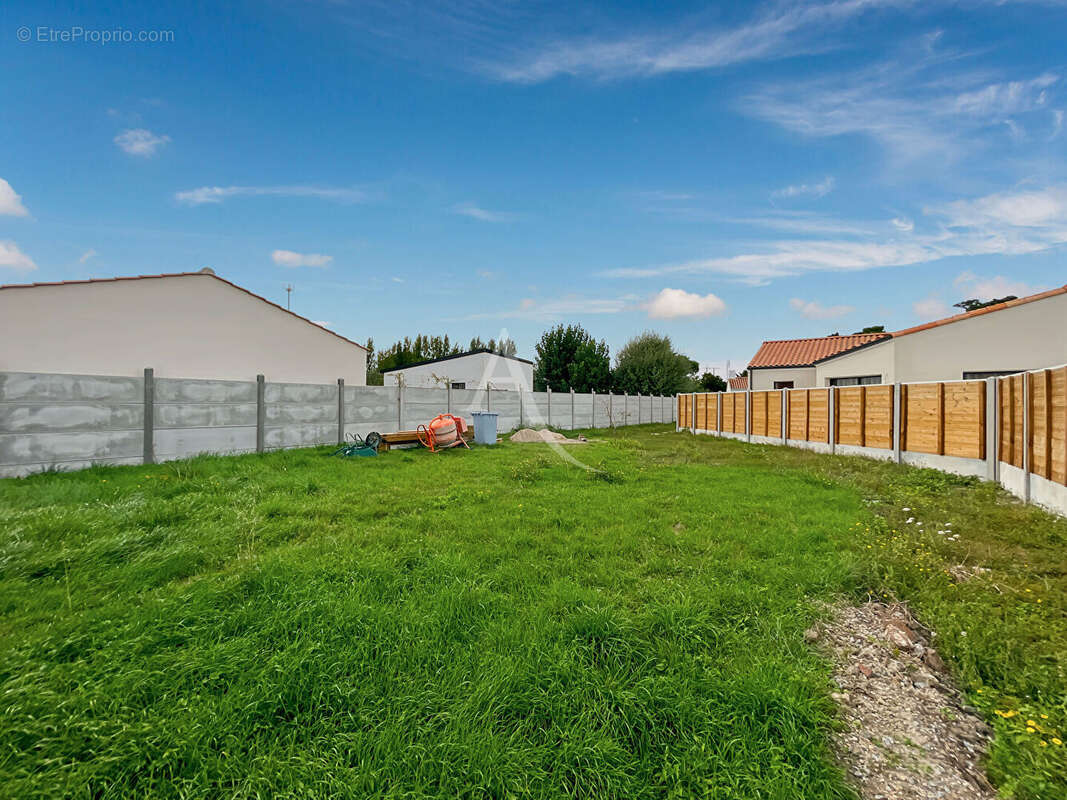 Terrain à SAINT-JEAN-DE-MONTS