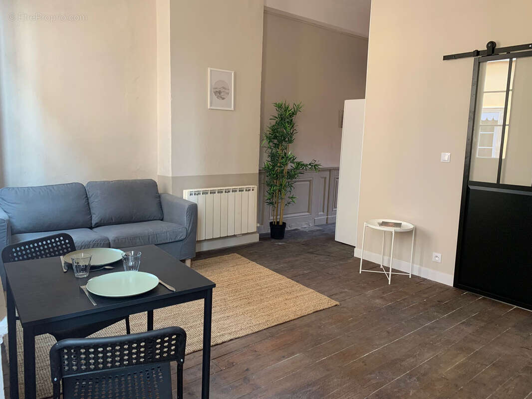 Appartement à LYON-1E