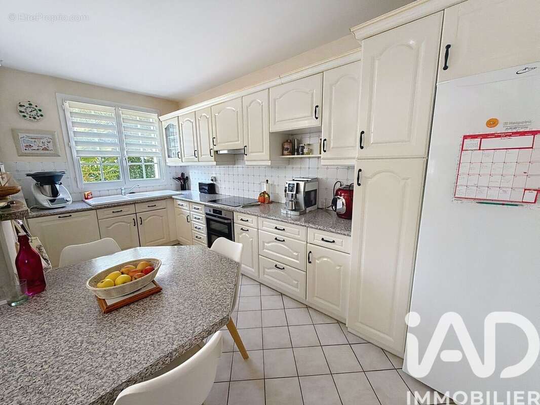 Photo 4 - Maison à HOUDAN