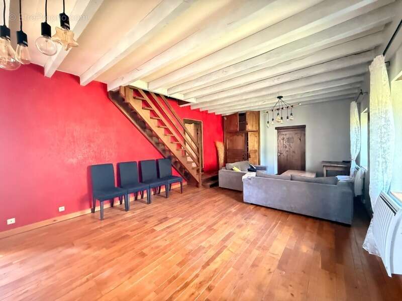 Maison à SAINT-VAURY