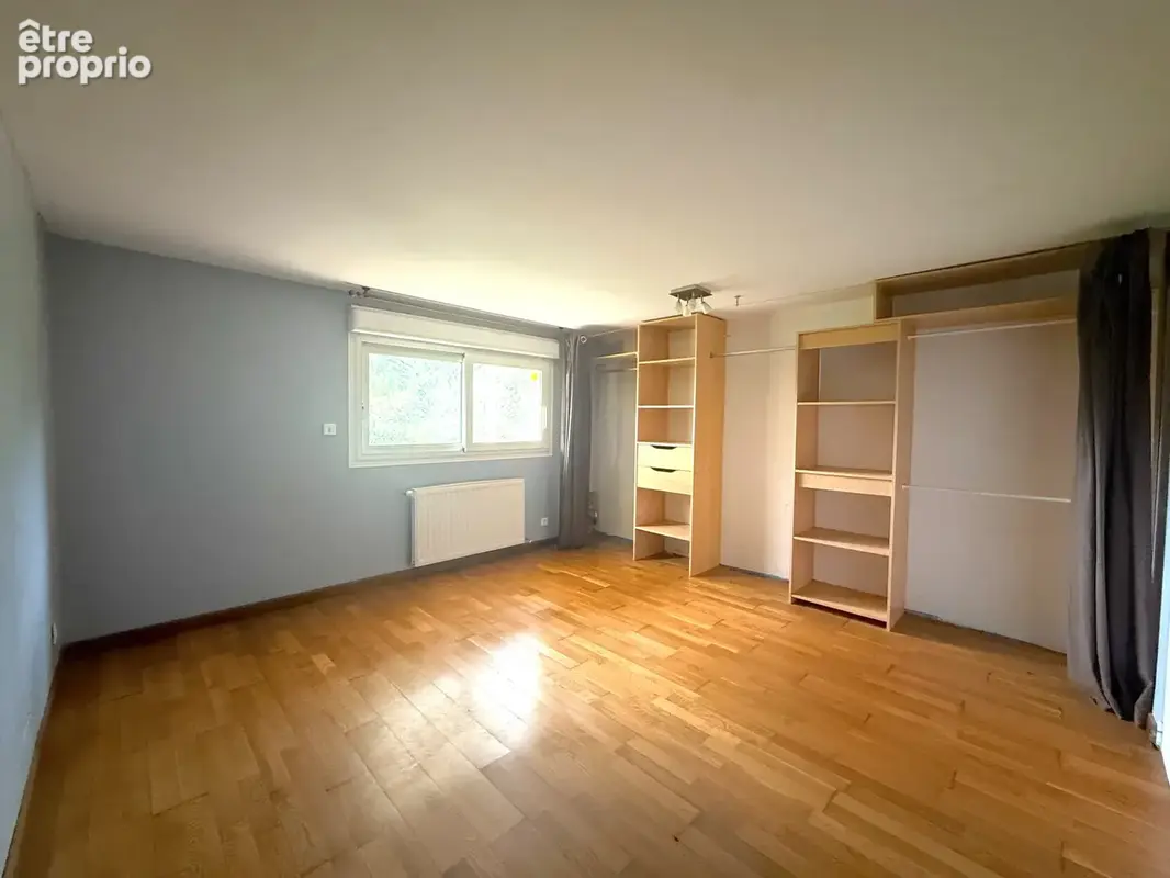 Maison familiale 156 m2 à Lusignan - photo 12