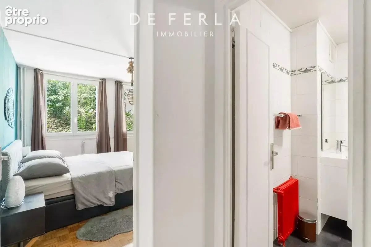 Suresnes - 2 pièces en bon état avec espace extérieur - photo 6