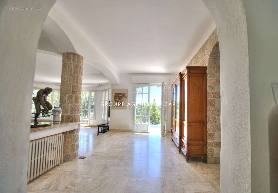 Maison à SAINT-RAPHAEL