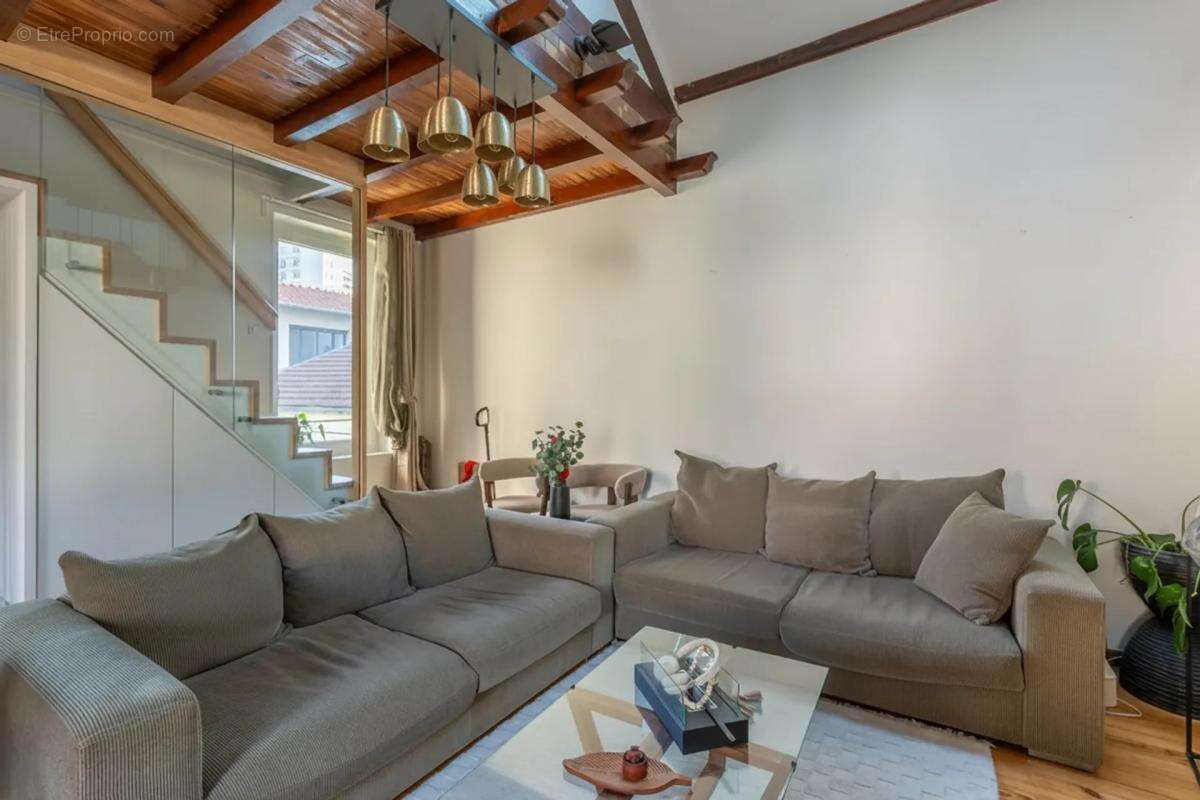 Maison à LYON-8E