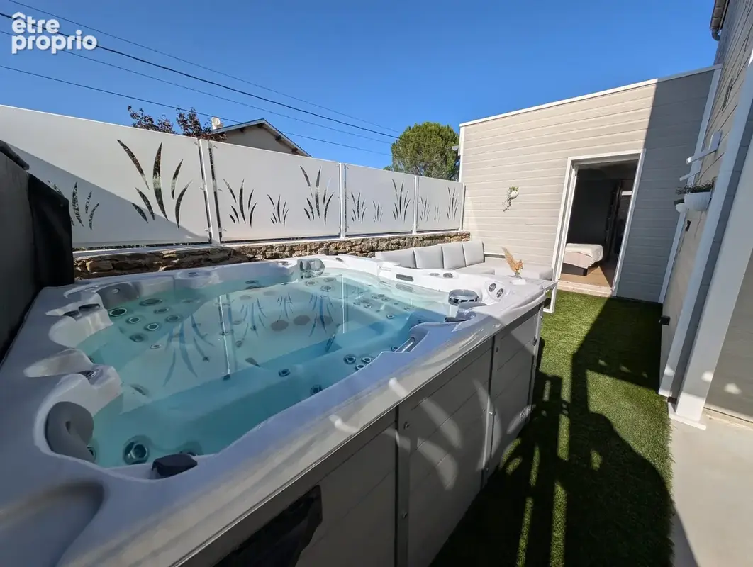 Villa contemporaine, ossature bois de 160 m2- 5 chambres- jardin -jacuzzi - photo 3