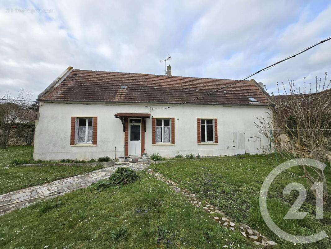 Maison à SACY-LE-GRAND