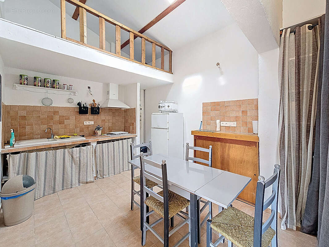 Maison à PUJAUT
