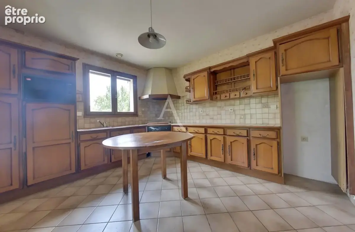 Montauban : Maison de pl pied avec T2 indépendant en s/sol, garage et stockage - photo 8
