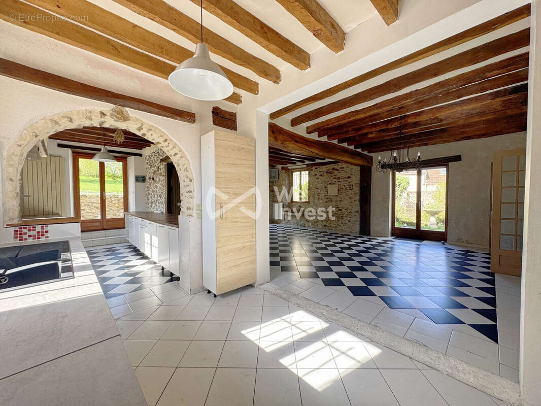 Maison à ROZAY-EN-BRIE