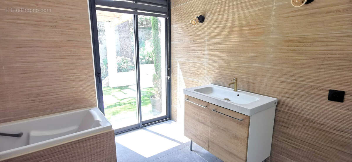 Appartement à CASSIS