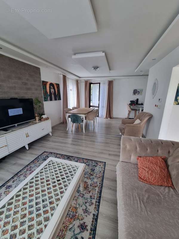 Maison à GOUSSAINVILLE