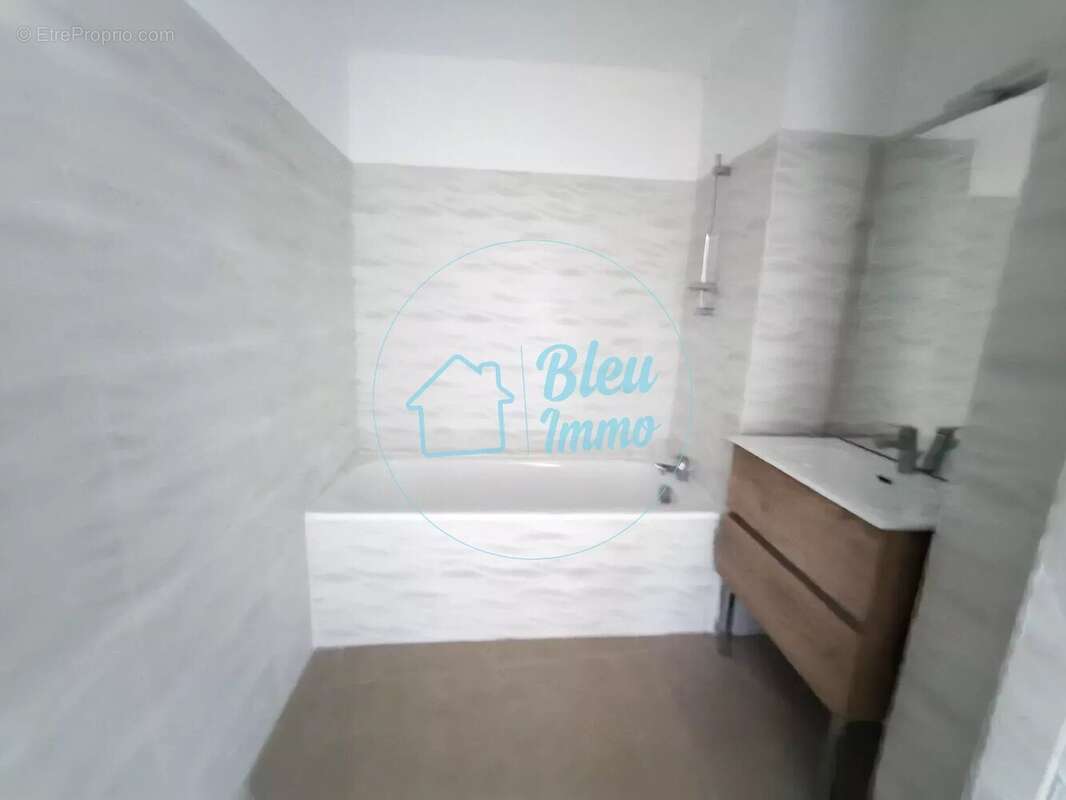 Appartement à CASTELNAU-LE-LEZ