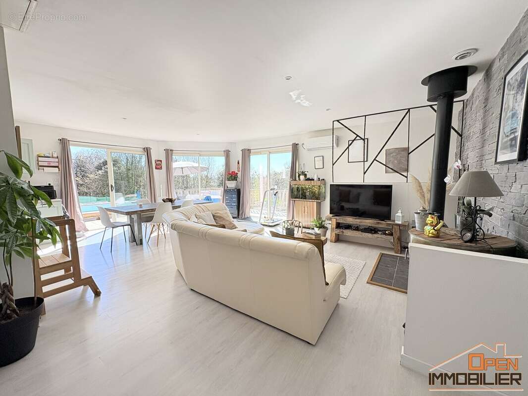 Maison 157 m² à Carsac-Aillac  - photo 96
