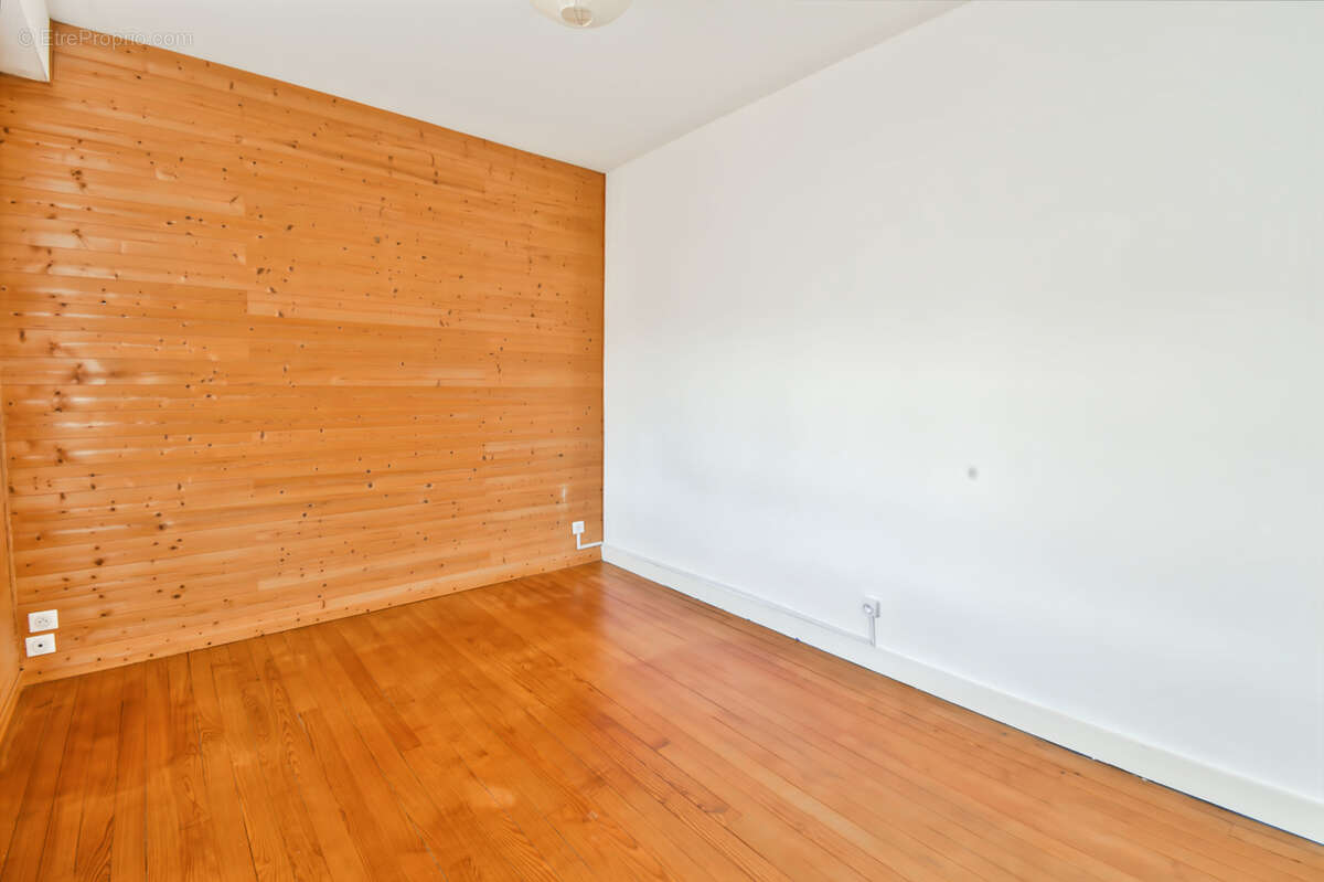 Maison à vendre 5 pièces LUSSANT (17) - photo 8