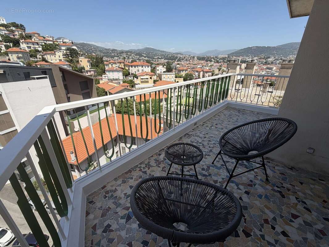 Appartement à NICE