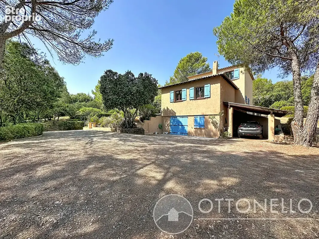 Villa Roquebrune Sur Argens 5 pièces 122,84 m2 sur 4 540 m2 de terrain avec piscine, garage et sous-sol - photo 17