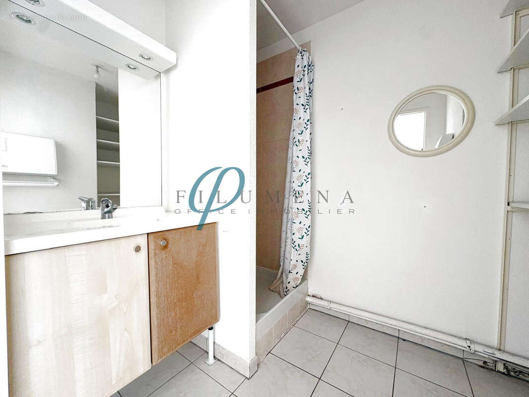 À VENDRE  Appartement T3 avec terrasses, jardin et parking  Centre bourg de Sucé-sur-Erdre - photo 6