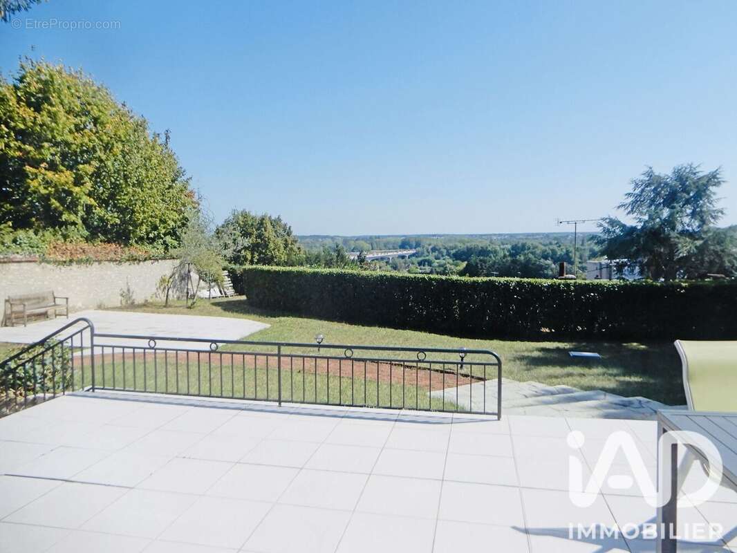 Maison 361 m² à Blois  - photo 3